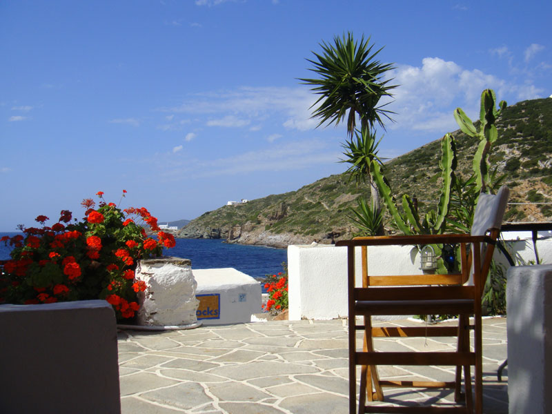 Sifnos rooms Aperanto in Faros